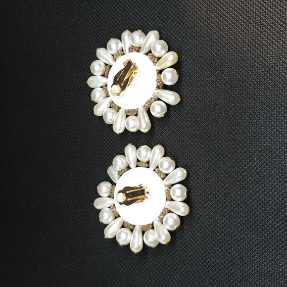 Vintage Faux Pearl/Crystal & Gold Clip Earrings - Picture 2 of 3